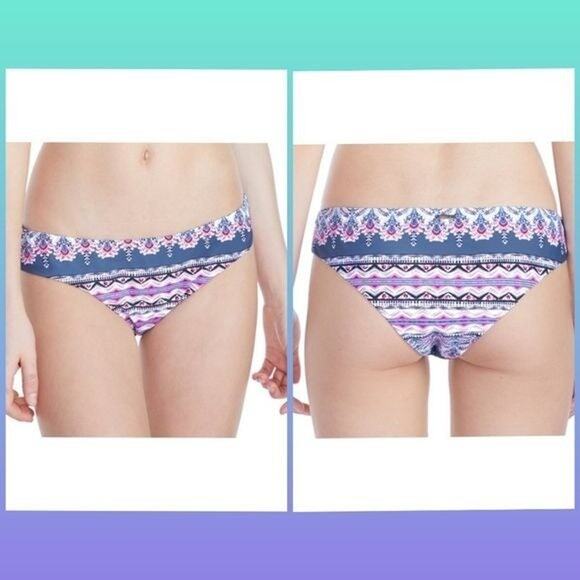 Raisins Barbados Bound Mai Tai Juniors Cheeky Bikini Swim Bottom NEW - Picture 1 of 8